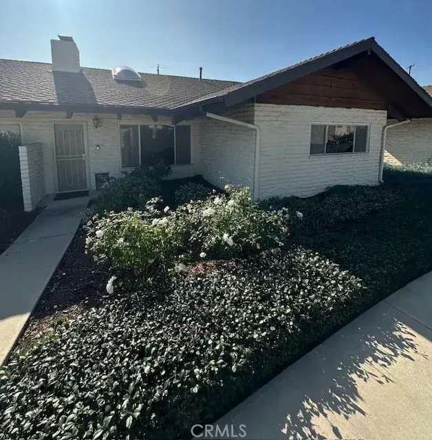 5118 Lakeview Avenue #4, Yorba Linda, CA 92886 - Image #1