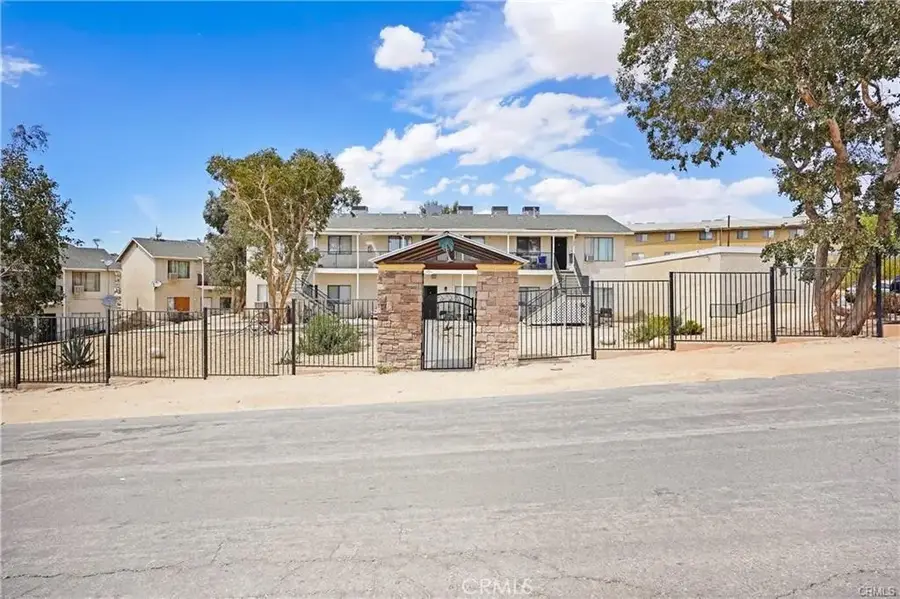 17802 Quantico, Apple Valley, CA 92307 - Image #3