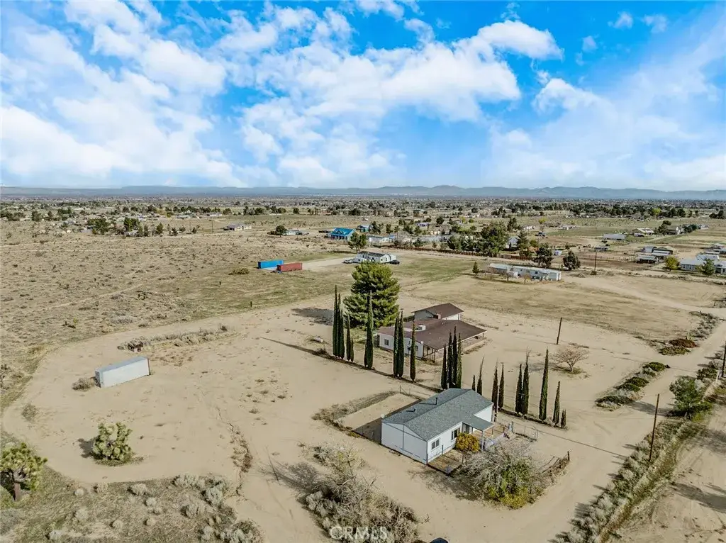 4232 Coyote Road, Phelan, CA 92371 - Image #1