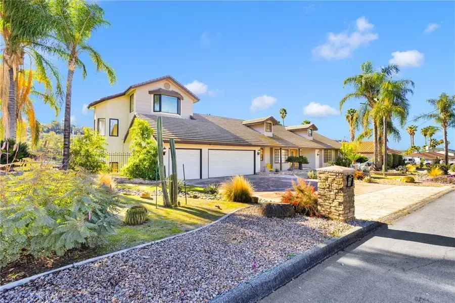 42125 Crest Drive, Hemet, CA 92544 - #2