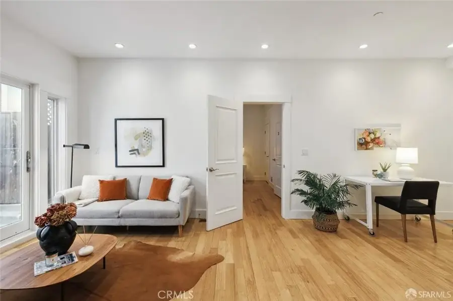 953 S Van Ness #1, San Francisco, CA 94110 - Image #2