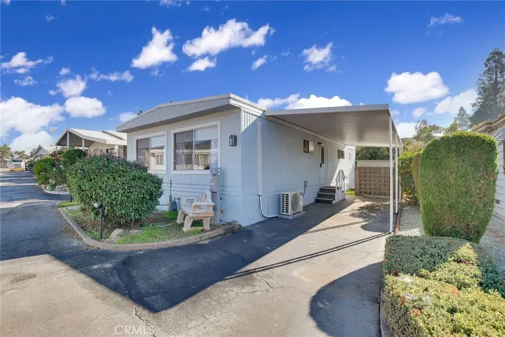 840 Foothill #27, Azusa, CA 91702 - #1