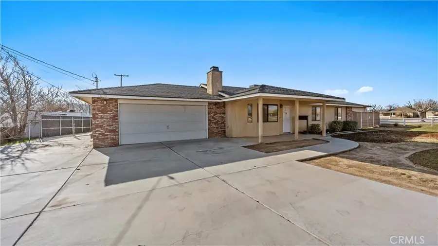 11639 Pagosi Road, Apple Valley, CA 92308 - Image #2