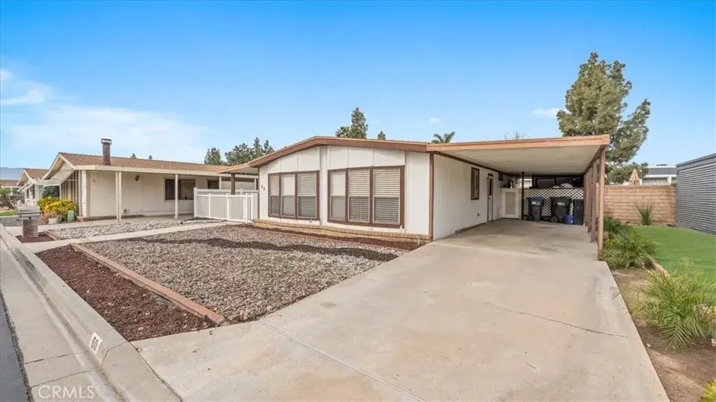 13381 Magnolia #60, Corona, CA 92879 - Image #1
