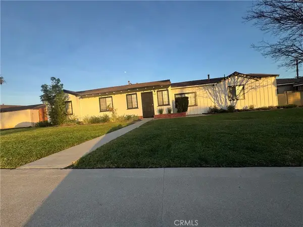 547 S Yorba Street, Orange, CA 92869