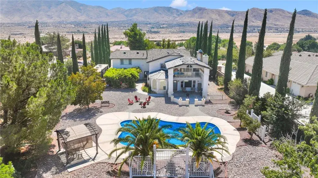 7614 Calpella, Hesperia, CA 92345 - #1