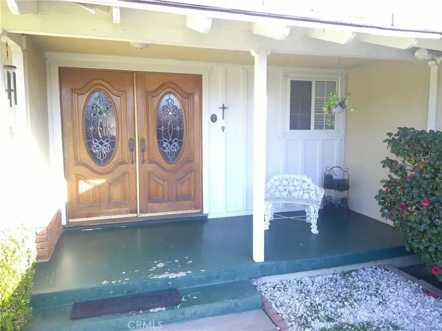 1116 N Old Mill, Azusa, CA 91702 - Image #3