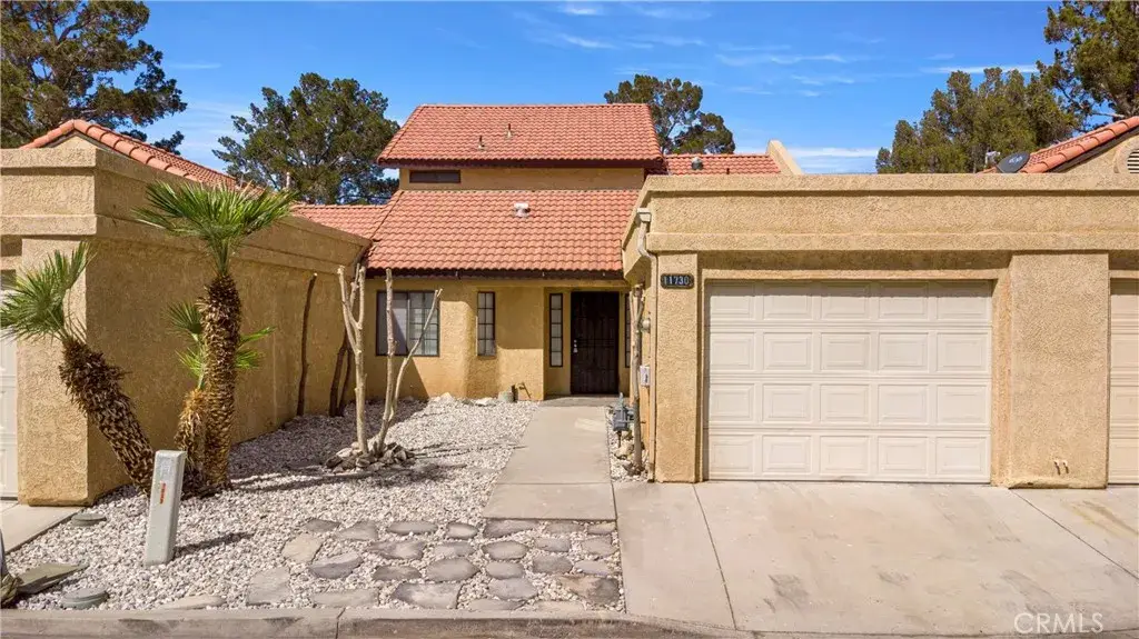 11730 Oak, Apple Valley, CA 92308 - #1