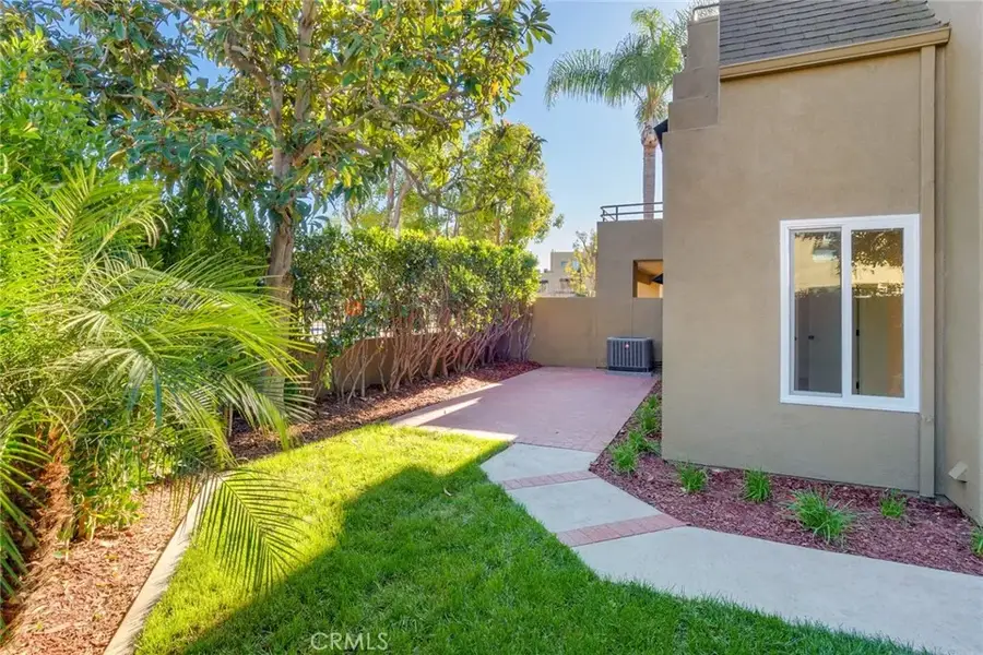 27811 Hazel, Mission Viejo, CA 92691 - Image #2