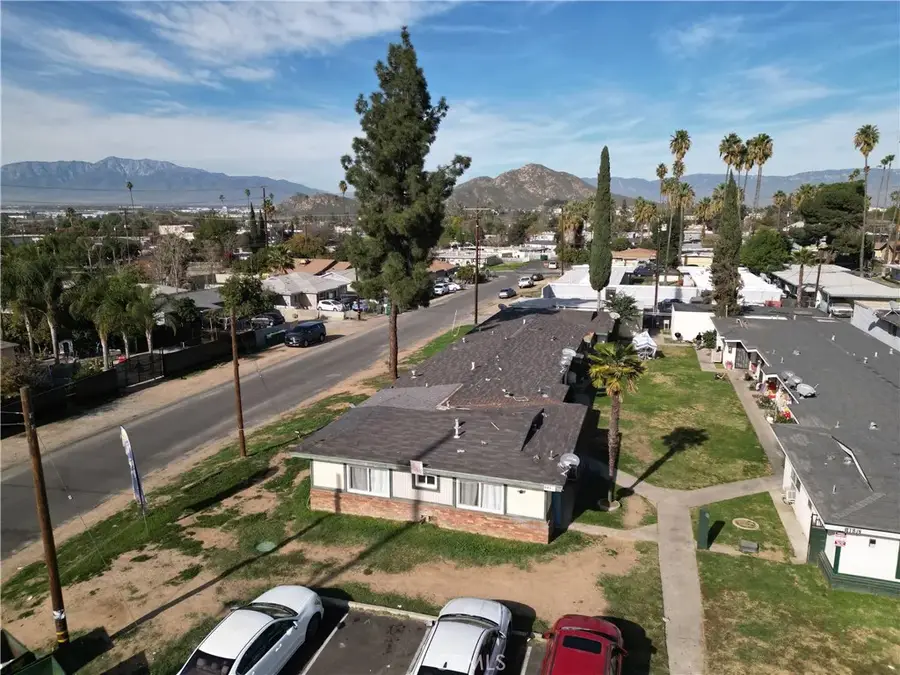 1195 W Spring Street, Riverside, CA 92507 - Image #3