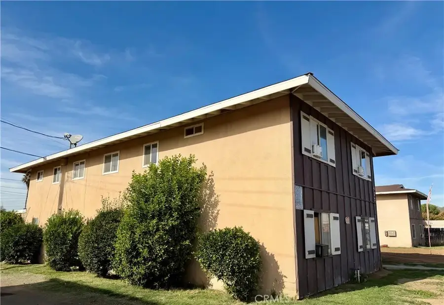 421 Devener, Riverside, CA 92507 - Image #2