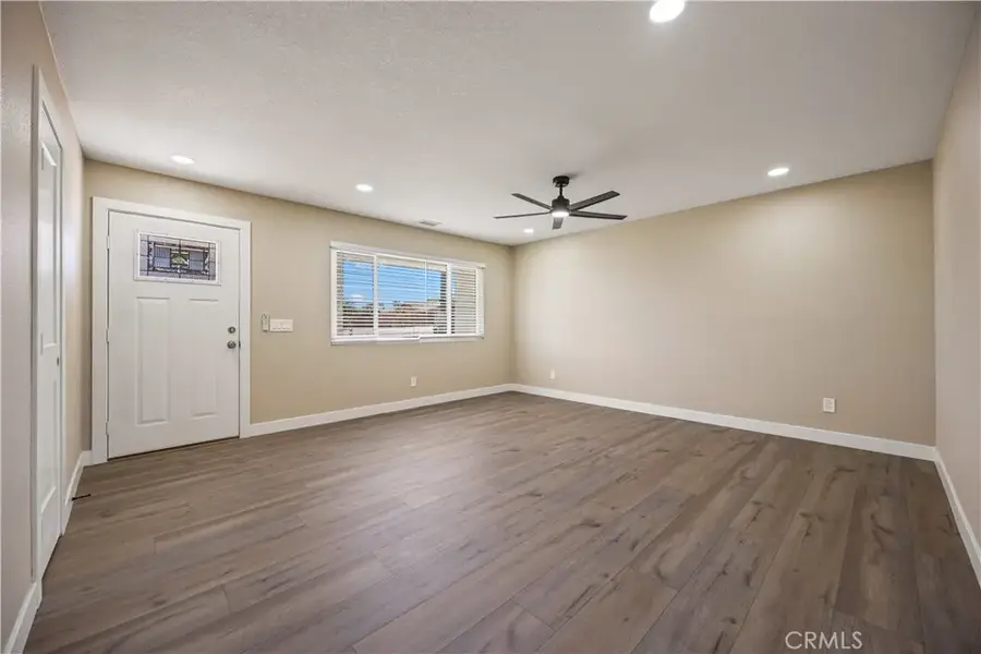 14804 Live Oak, Hesperia, CA 92345 - Image #3