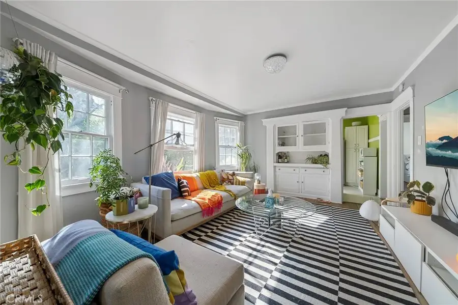 262 Thorne, Los Angeles, CA 90042 - Image #2