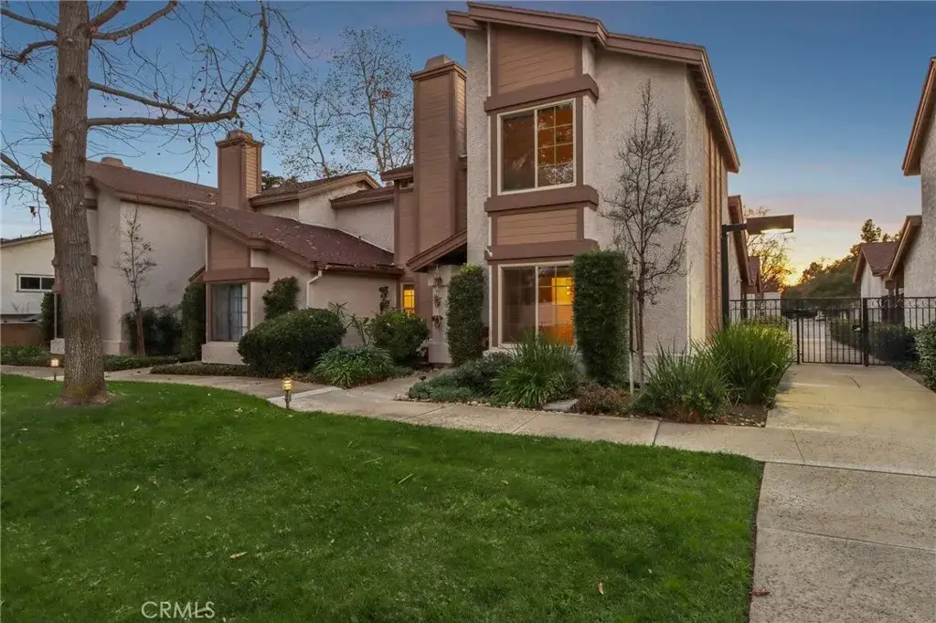 539 S College Avenue, Claremont, CA 91711 - #1