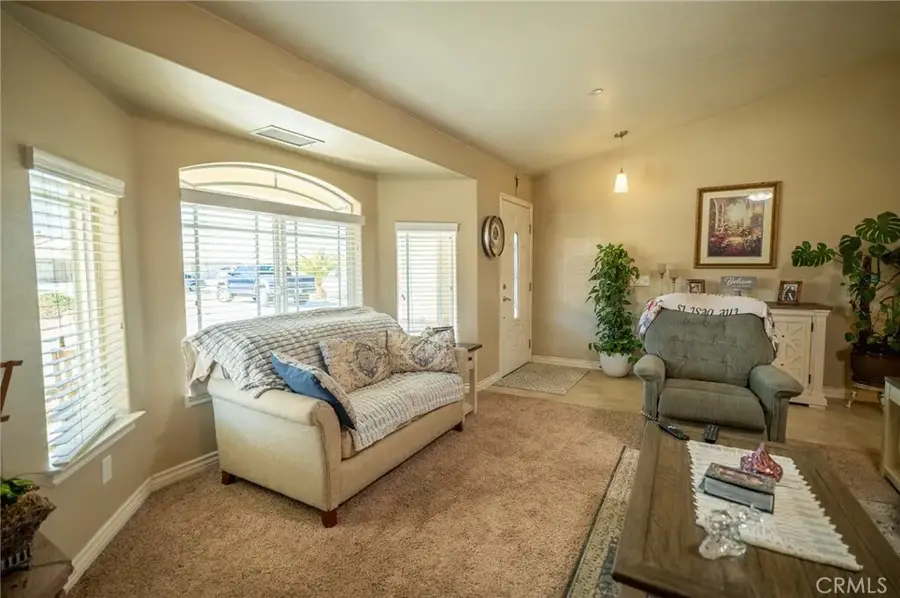 7653 Montrose, Hesperia, CA 92345 - Image #3