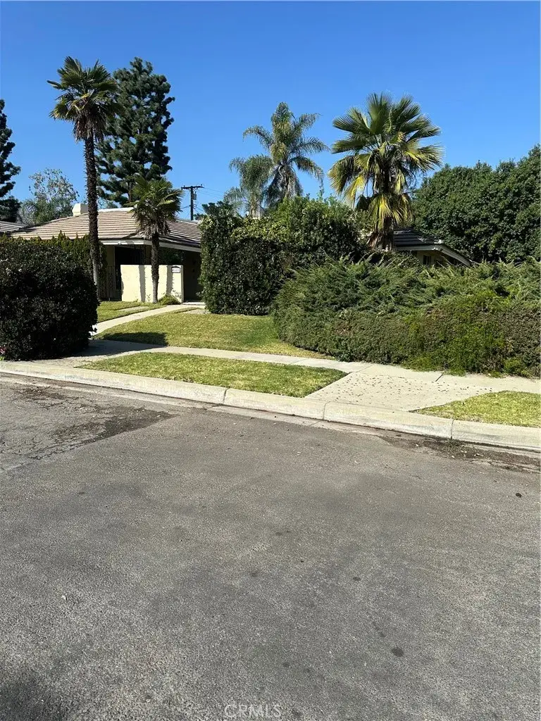 1669 N San Antonio, Upland, CA 91784 - #3