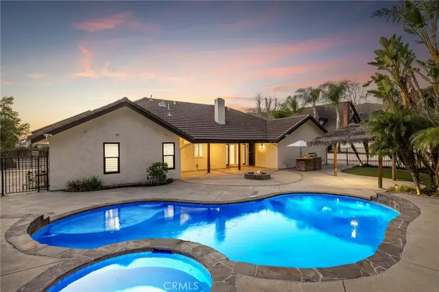 514 N Valley Center Avenue, Glendora, CA 91741 - #2