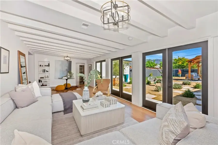 1506 N Niagara, Burbank, CA 91505 - Image #2