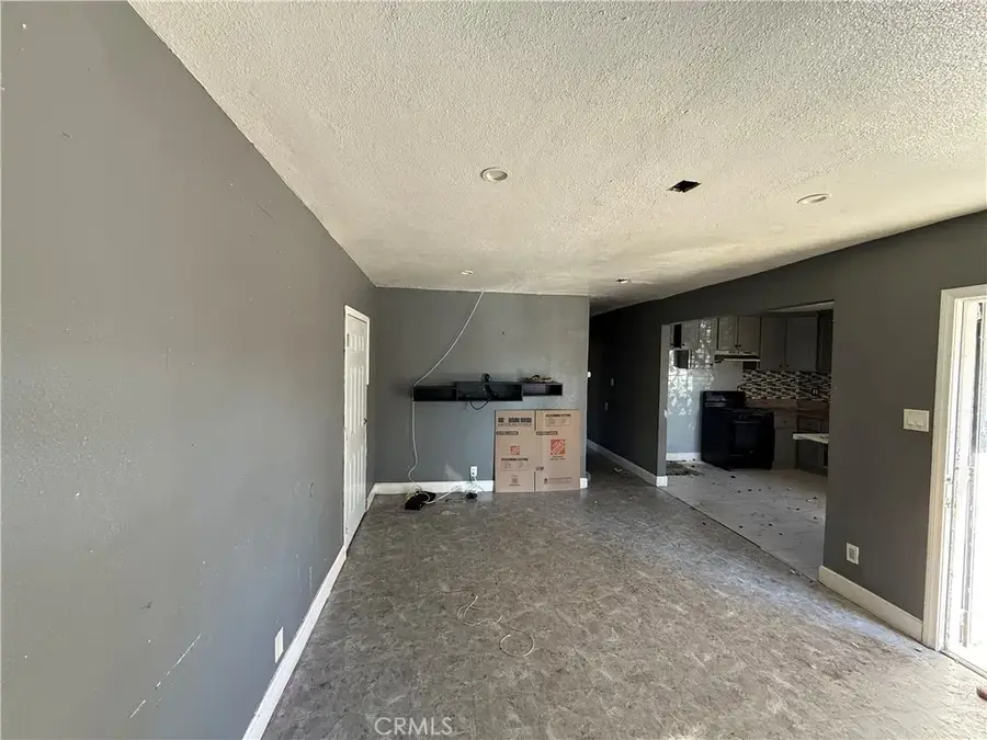 1359 E 108th, Los Angeles, CA 90059 - Image #3