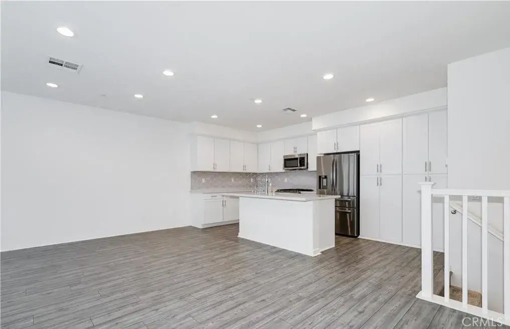 606 White Oaks, Lake Forest, CA 92610 - #1