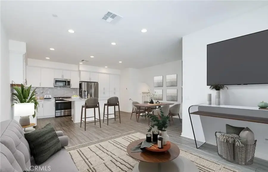 606 White Oaks, Lake Forest, CA 92610 - #2