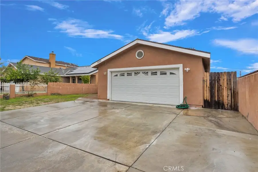 3009 N California, San Bernardino, CA 92407 - #3