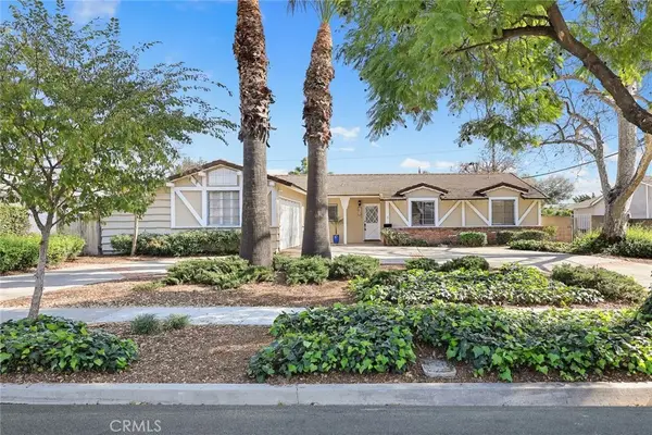 1526 Lynoak Dr, Claremont, CA 91711