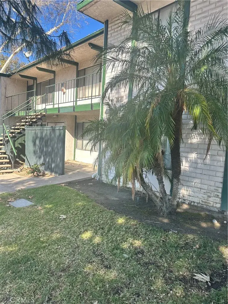 1735 E Washington #G11, Colton, CA 92324 - #2