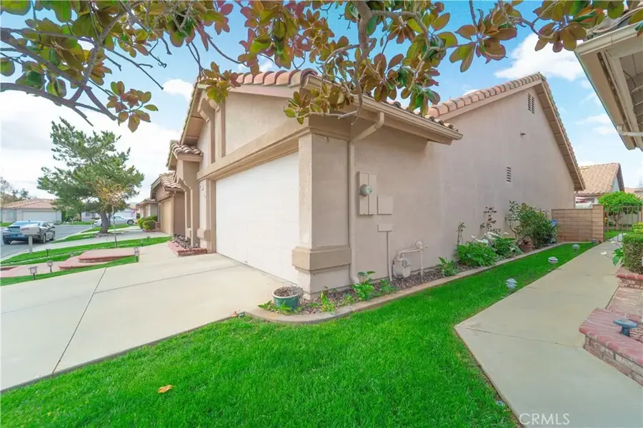 1297 Green Island, Banning, CA 92220 - #3