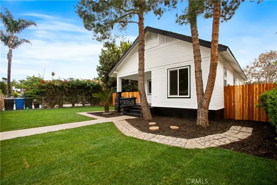 766 W Center, Pomona, CA 91768 - #3