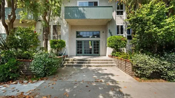 3649 Glendon Avenue #202, Los Angeles, CA 90034