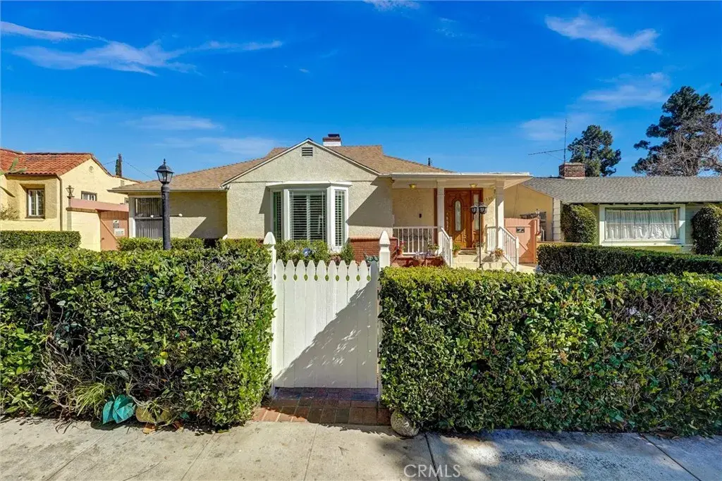 1350 Graynold Avenue, Glendale, CA 91202 - #1