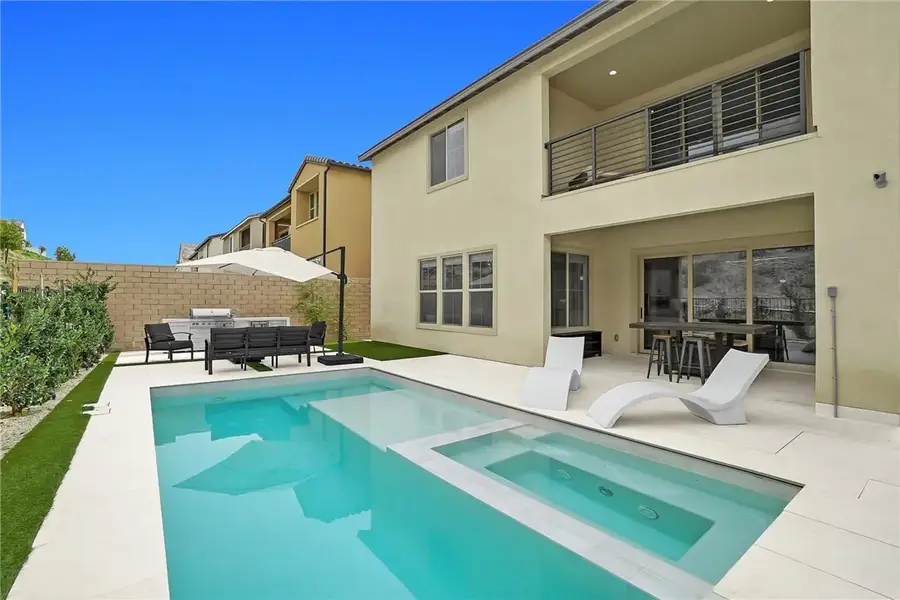 21303 Rockview Terrace, Chatsworth, CA 91311 - #3