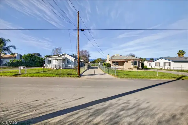 1067 Stevenson #A & B, Colton, CA 92324