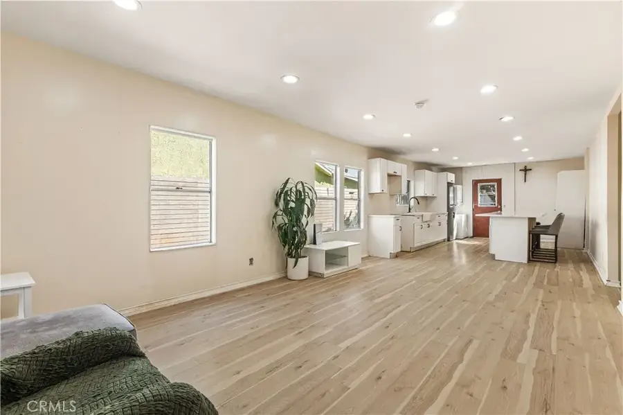 1218 W 69th, Los Angeles, CA 90044 - #3