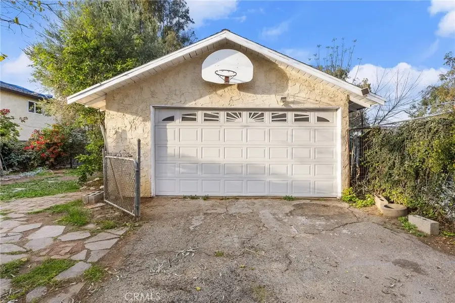 230 E Wilson, Rialto, CA 92376 - #3