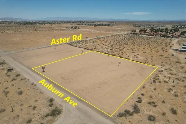 26 Auburn, Adelanto, CA 92301