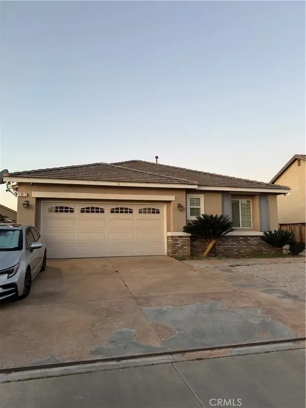 13817 Coolidge, Oak Hills, CA 92344