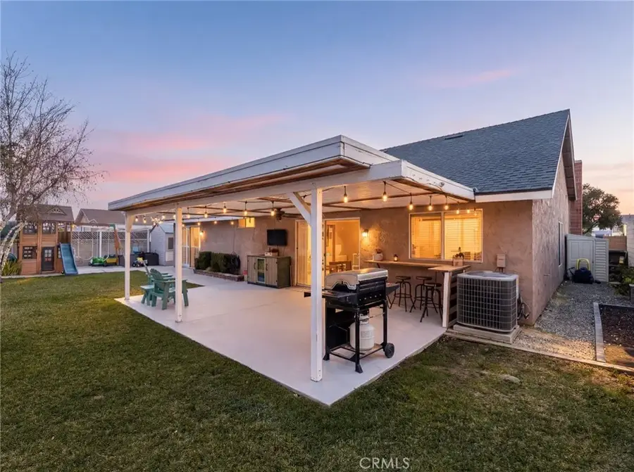 1370 Maywood Avenue, Upland, CA 91786 - #2