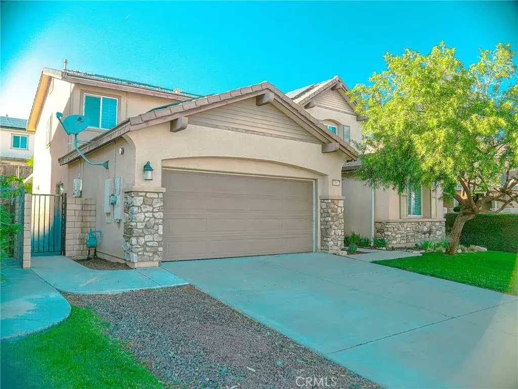 18052 Passionflower, San Bernardino, CA 92407 - #1