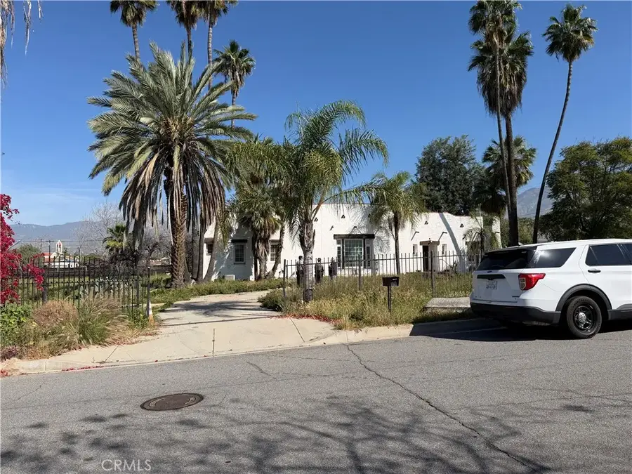 27490 Norwood, Highland, CA 92346 - #2