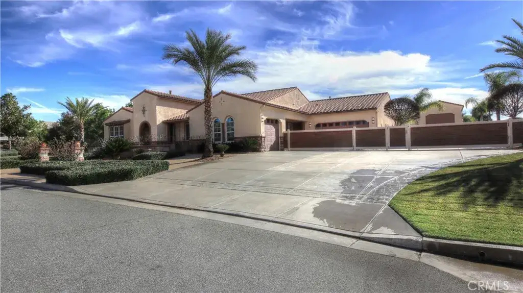 923 Union, Cherry Valley, CA 92223 - #1