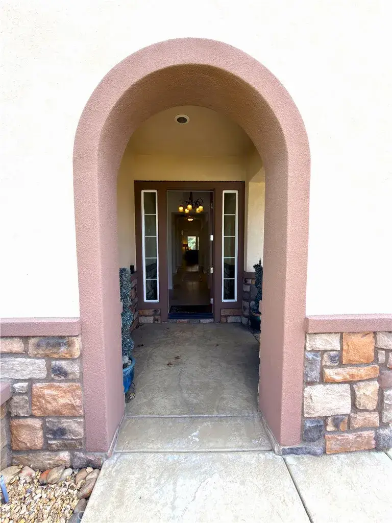 923 Union, Cherry Valley, CA 92223 - #3