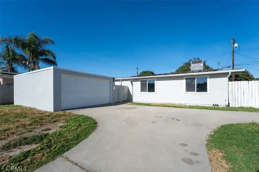 1696 Manor, Pomona, CA 91766 - #3
