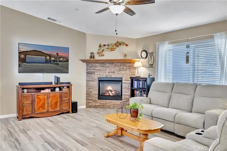 11988 Pecos, Apple Valley, CA 92308 - #2