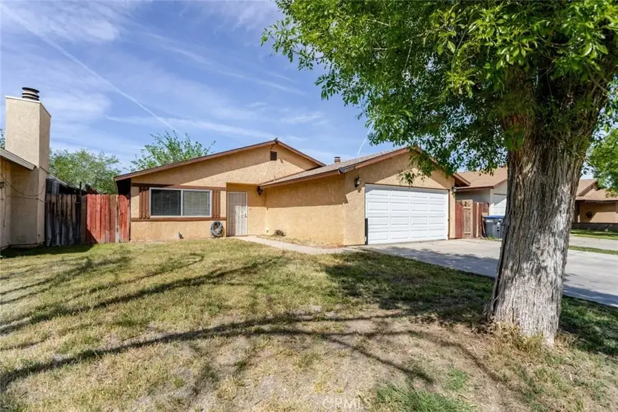 44415 Watford Avenue, Lancaster, CA 93535 - #2