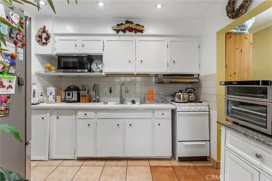 3812 Middlebury, Los Angeles, CA 90004 - #3
