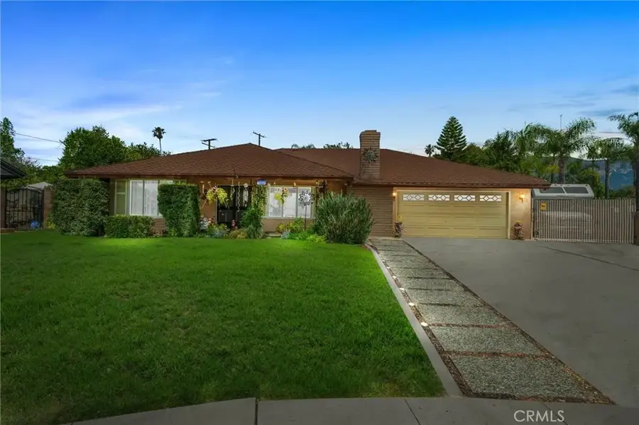 881 Dublin Court, Upland, CA 91784 - #2