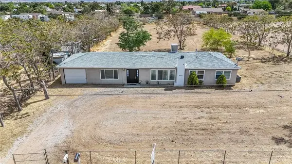 9047 10th, Hesperia, CA 92345