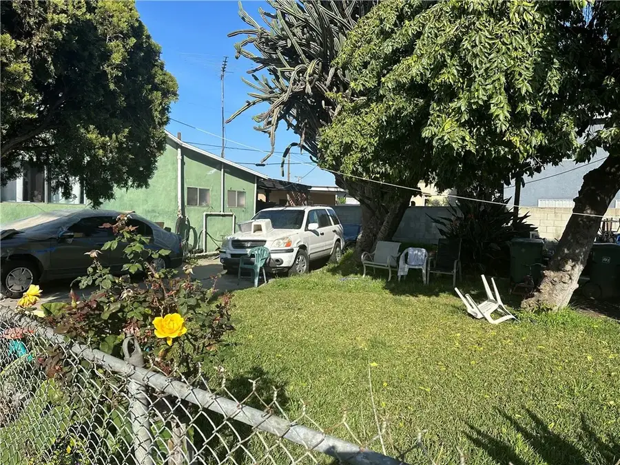 10814 Watts Avenue, Los Angeles, CA 90059 - #3